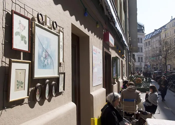 Operastreet City-center Premium Viena